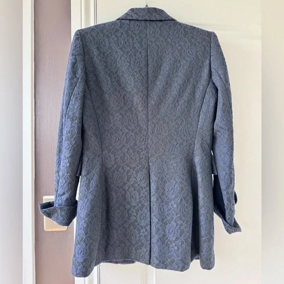 Navy lace blazer - Picture 2 of 2